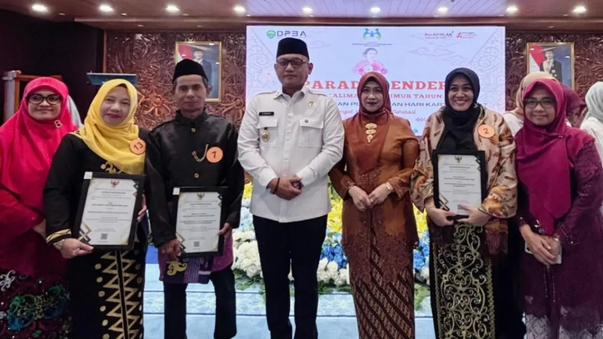 APRESIASI: Tiga tokoh PPU sukses menyabet penghargaan bergengsi sebagai Gender Champion di tingkat provinsi. IST/KP