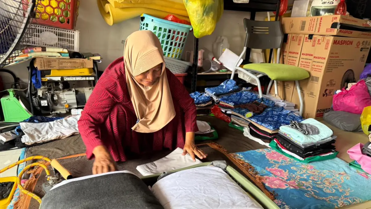 JASA:Sektor usaha yang banyak dikembangkan di pesantren saat ini adalah jasa laundry.