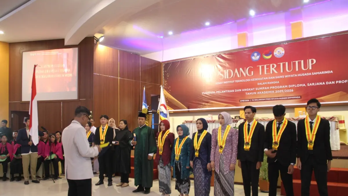 Lulusan handal dan unggul dalam Bidang Kesehatan Institut Teknologi Kesehatan (ITKES) Wiyata Husada Samarinda Tahun Akademik 2025/2026.