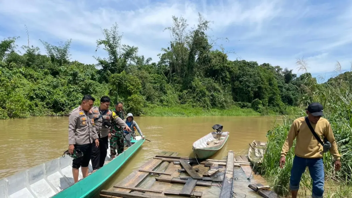 Petugas gabungan akhirnya menemukan anak tenggelam di Kecamatan Long Kali, Senin (4/5/2026). 