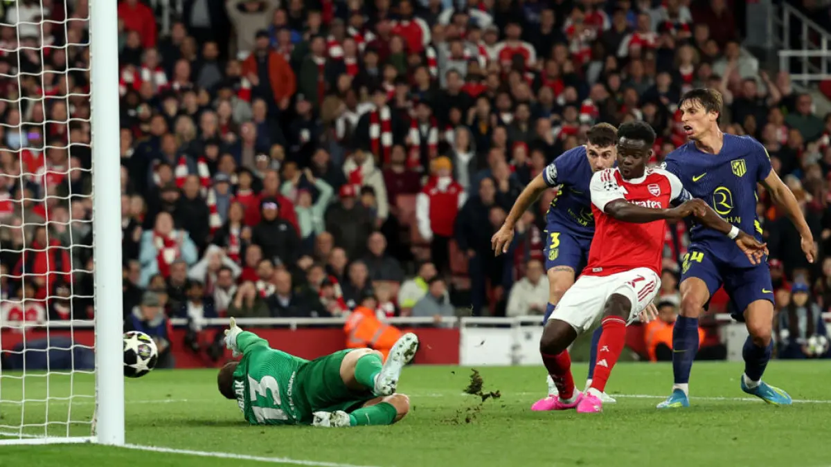 Bukayo Saka mencetak gol yang membuat Arsenal menyingkirkan Atletico Madrid di ajang Liga Champions. (Foto: AFP)