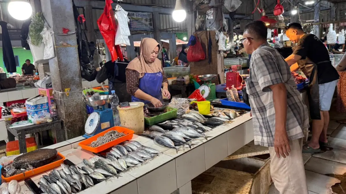 KOMODITAS: Dari sektor perikanan, ikan layang jadi salah satu penyumbang utama inflasi. RORO/KP