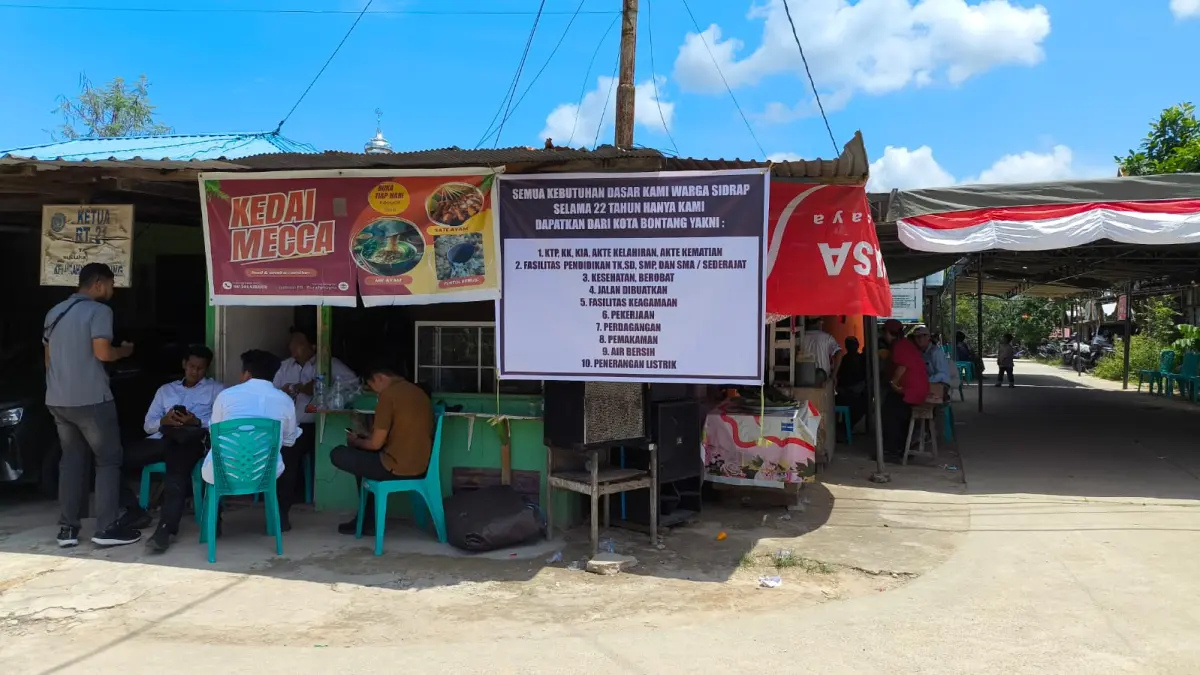 ADMINISTRASI: Permukiman warga di Kampung Sidrap, Desa Martadinata, Kecamatan Teluk Pandan, Kutai Timur.  