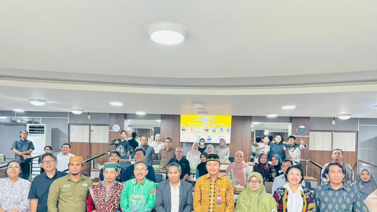 KONTRADIKSI: Meski Perda Nomor 1/2015 sudah ada, konflik tenurial dan ekspansi industri ekstraktif masih menggerus ruang hidup masyarakat adat. (IST)