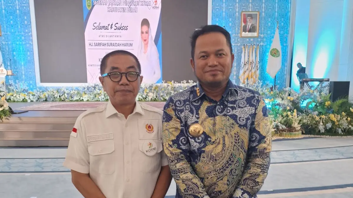 Penulis bersama Gubernur Kaltim, Rudy Mas