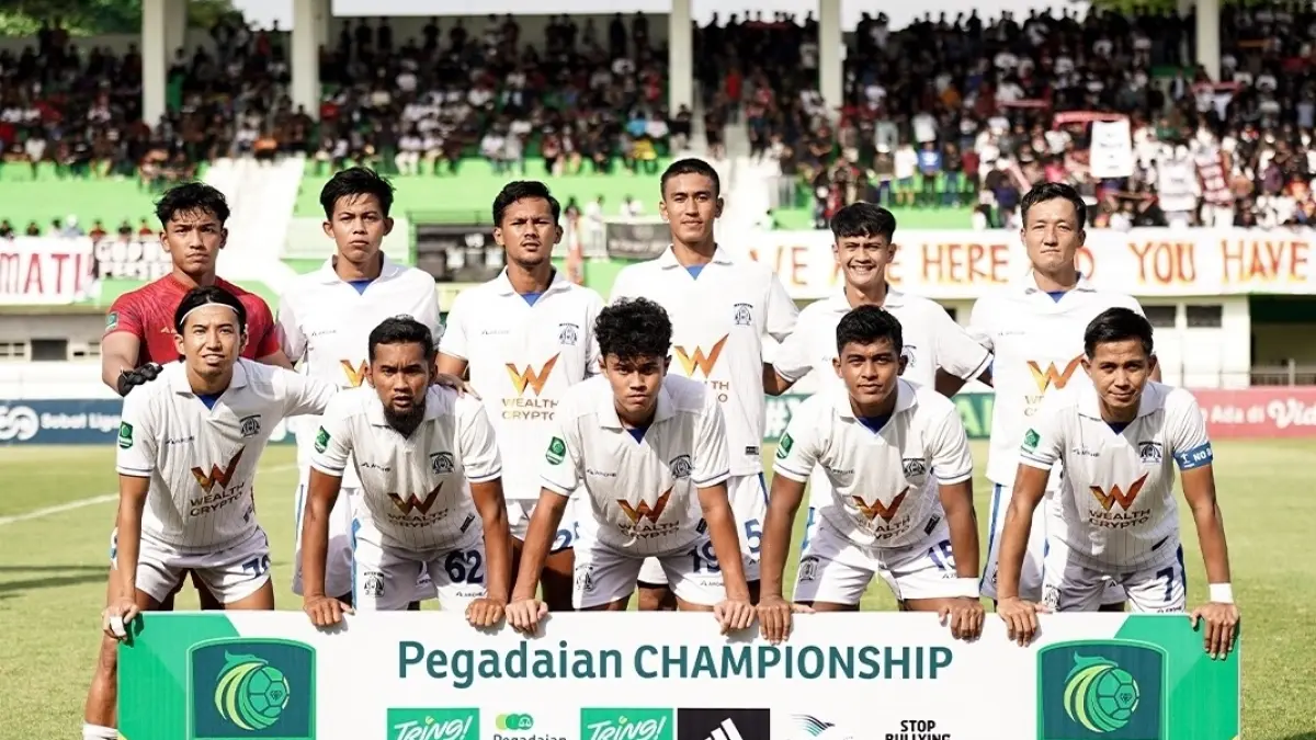 CATATAN: Pelatih Persiba Balikpapan Leonard Tupamahu akui kurang puas dengan penampilan pemain. MO PERSIBA UNTUK KP