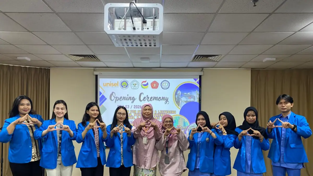 KUALITAS TERBAIK: Mahasiswa Sekolah Tinggi Ilmu Kesehatan (STIKES) Mutiara Mahakam Samarinda berpartisipasi aktif dalam Global Education Meeting (GEM) 2026 yang berlangsung di Kuala Lumpur, Malaysia.