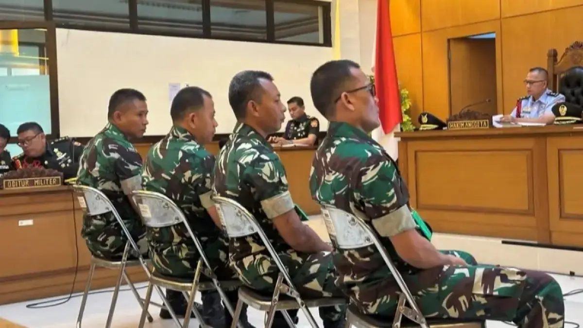 Terdakwa mengungkap ide penyiraman air keras terhadap Andrie Yunus disebut berasal dari Lettu (Mar) Budhi Hariyanto Widhi saat berada di mess prajurit. (Foto ist)