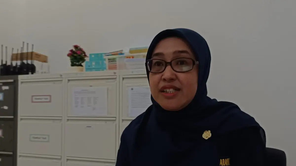PENGAWASAN: Ketua Tim Kerja Surveilans dan Penindakan Pelanggaran Kekarantinaan Kesehatan BKK Balikpapan dr Siti Hatijah. DINA ANGELINA/KP
