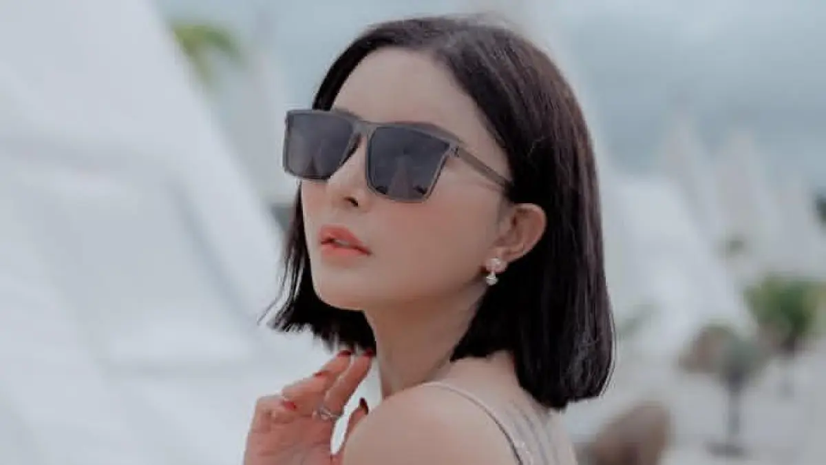Selebgram Ayu Aulia.