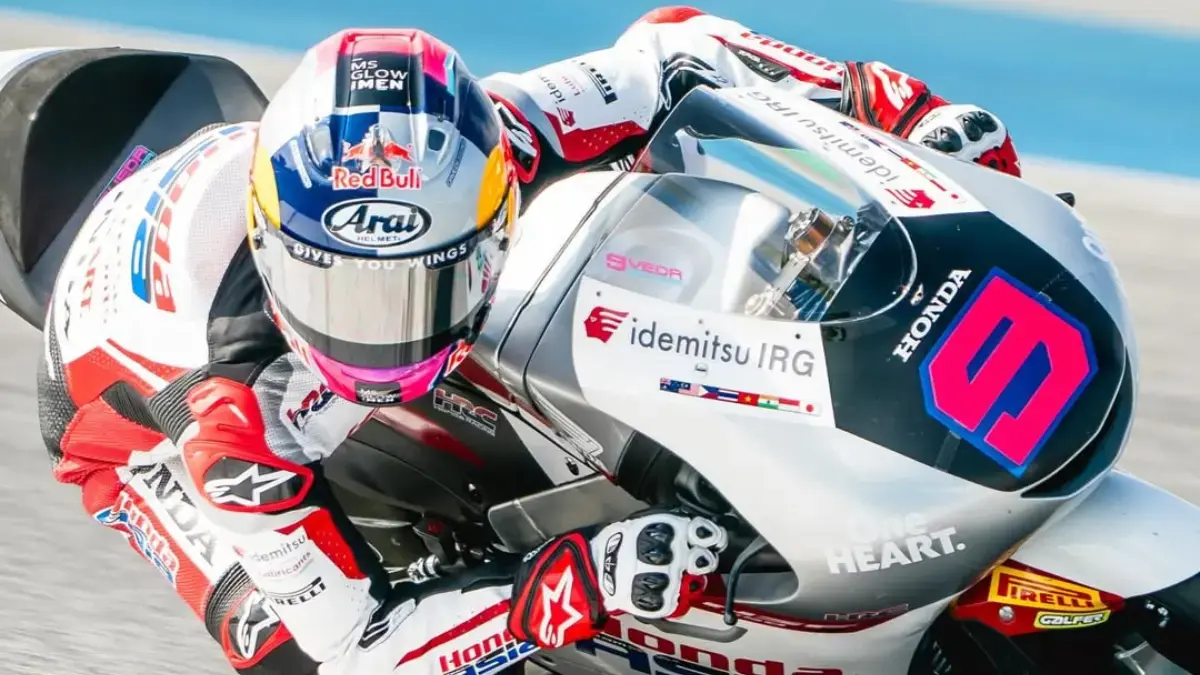 Veda Ega Pratama dari Honda Team Asia berpeluang masuk ke papan atas klasemen Moto3 2026.(Ist)