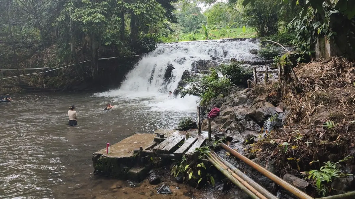 OBJEK WISATA: Salah satu destinasi obyek wisata alam, Jantur Sengkulai. (SUNARDI/KP)