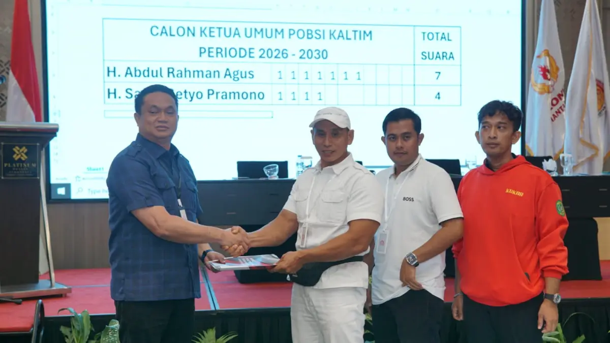 NAKHODA BARU: Abdul Rahman Agus resmi memimpin Pengprov POBSI Kaltim periode 2026-2030 dalam Musprov di Hotel Platinum Balikpapan, Sabtu (16/5). (FOTO: OKTAVIA MEGARIA/KALTIM POST)