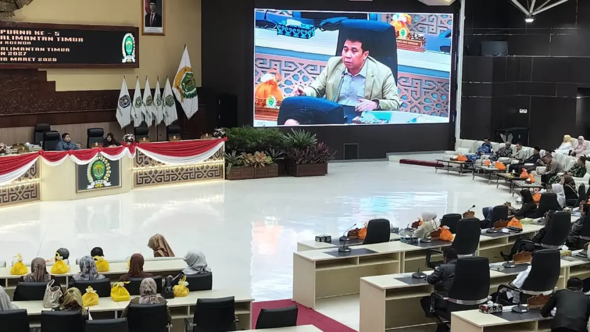 MENUNGGU HASIL KONSULTASI: Hasil konsultasi Kemendagri jadi jawaban kapan Badan Musyawarah (Banmus) DPRD Kaltim menjadwalkan paripurna khusus membahas persetujuan dewan soal usulan hak angket, (Ilustrasi foto raat paripurna DPRD Kaltim)