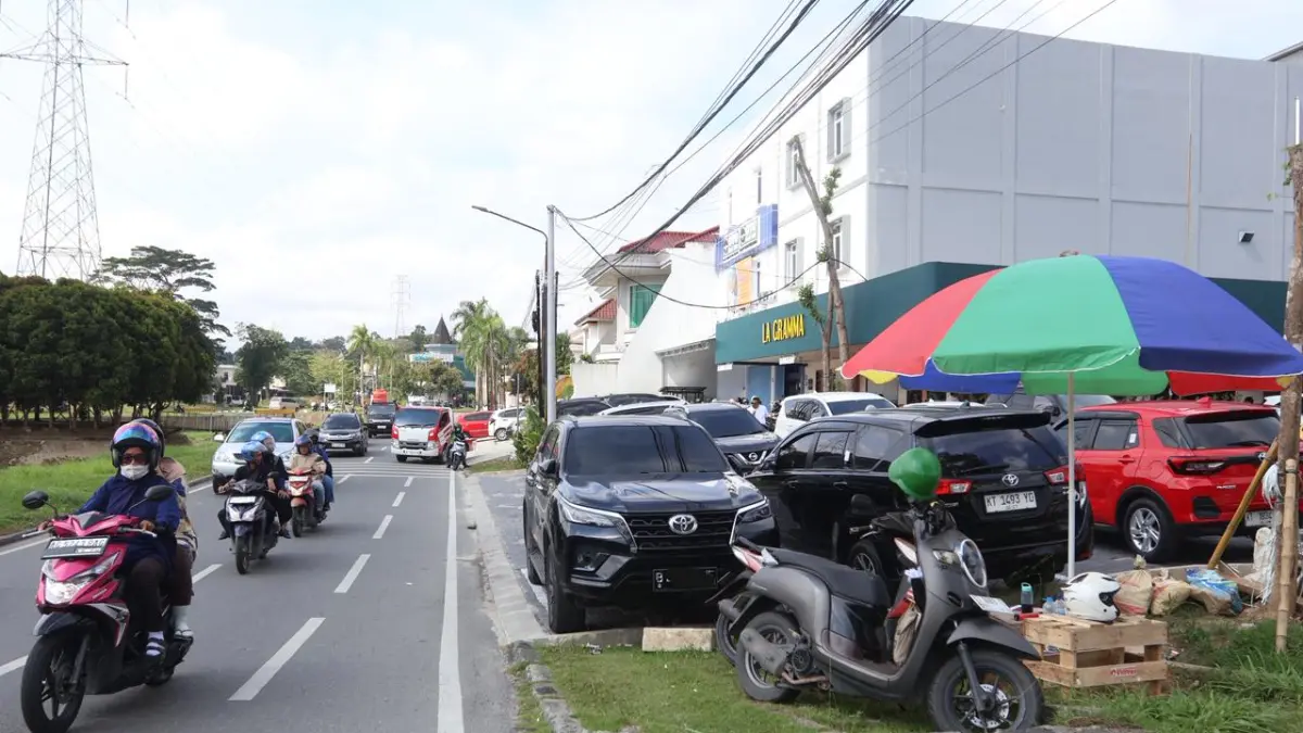 MODERN: Menuju tata kelola modern, Dishub Balikpapan targetkan perluasan elektronifikasi parkir di pusat-pusat bisnis seperti Balikpapan Baru. ANGGI PRADITHA/KP