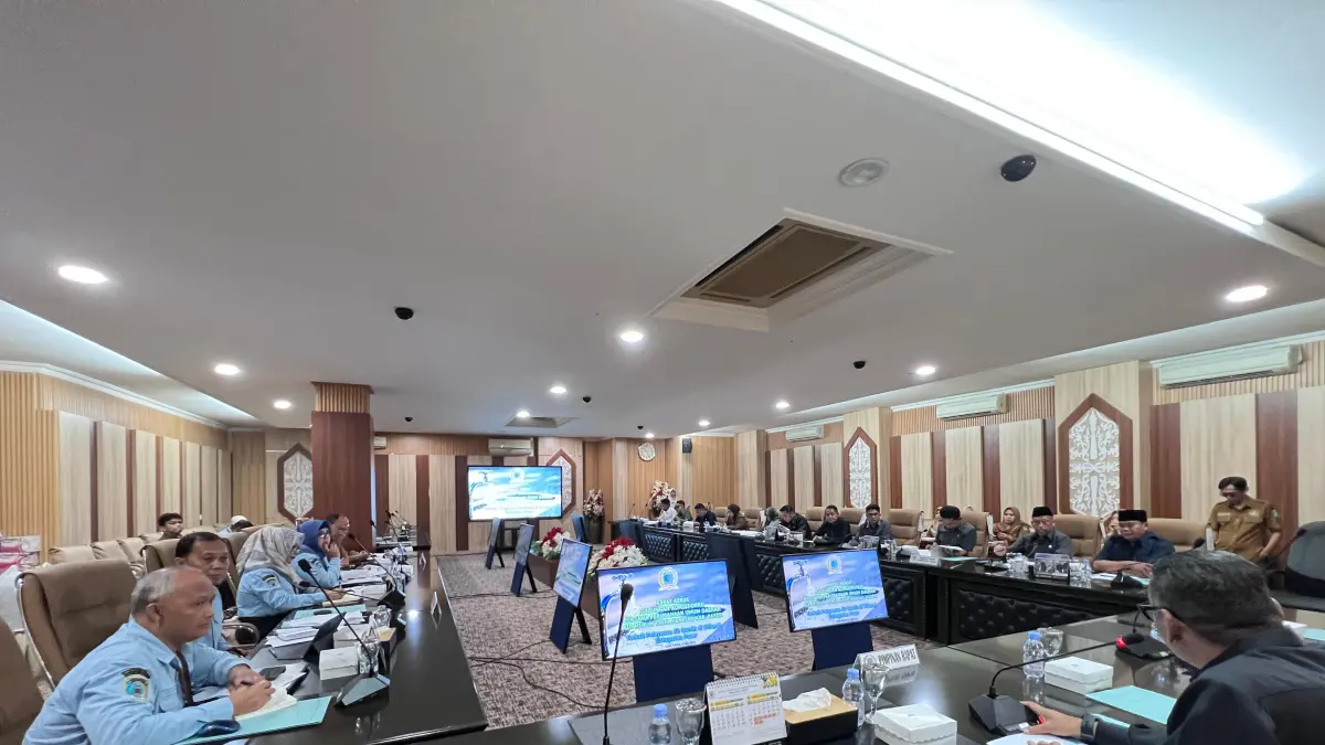 PEMBAHASAN: Kas Perumdam Tirta Kandilo Paser yang ada di bank disorot DPRD Paser saat rapat dengar pendapat, Senin (18/5).&nbsp;