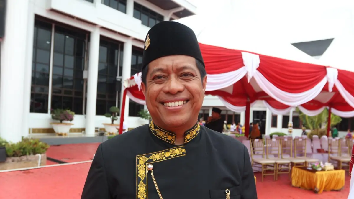 BANTUAN: Kepala Disdikbud Balikpapan, Irfan Taufik, saat memberikan keterangan terkait kesiapan SPMB Tahun Ajaran 2026/2027, Rabu (20/5). (ANGGI PRADITHA/KP)