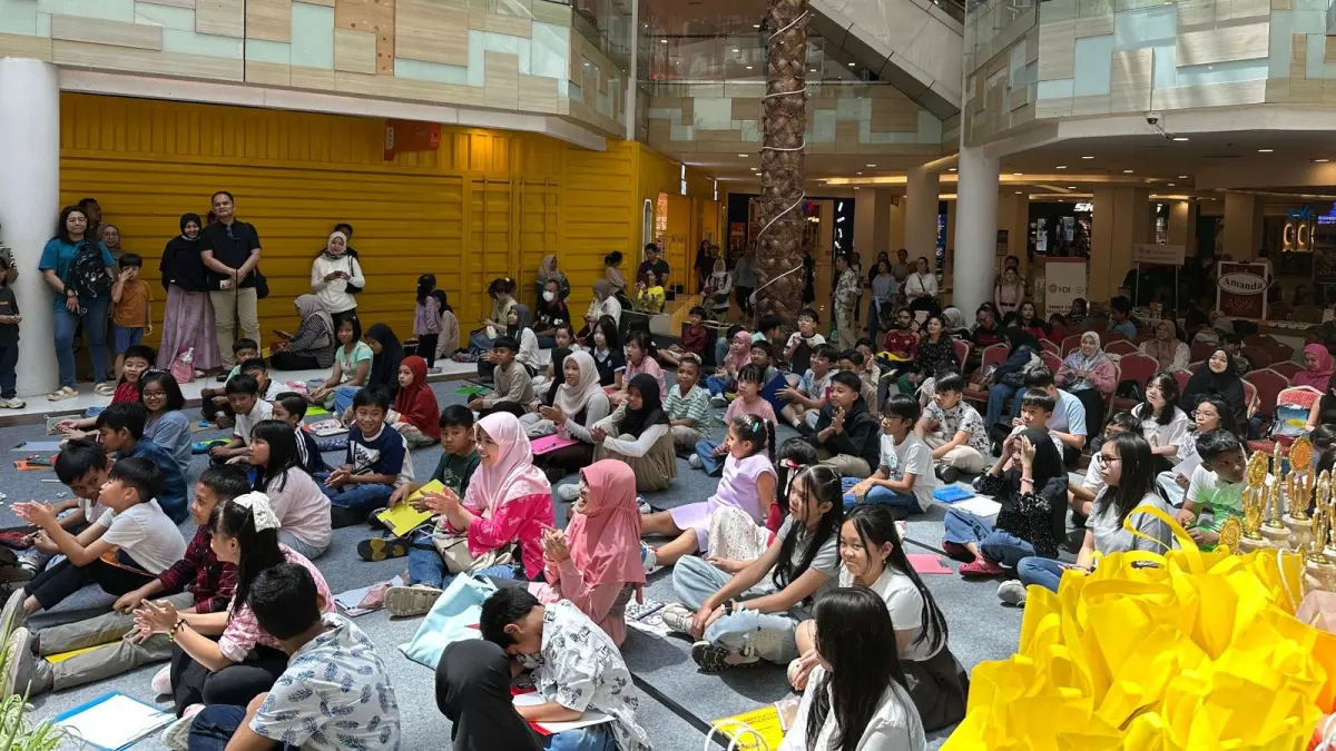 EVENT: Salah satu event Light Up May, yakni Bright Colors of May yang telah terlaksana di Atrium Plaza Balikpapan. (IST)