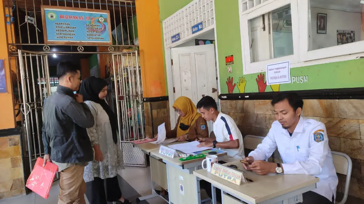 SIAPKAN SKEMA:&nbsp;Pemkot Bontang telah mendapatkan solusi terkait masalah kekurangan guru akibat 127 pendidik masuk masa pensiun. (FOTO: ADIEL KUNDHARA/KP)