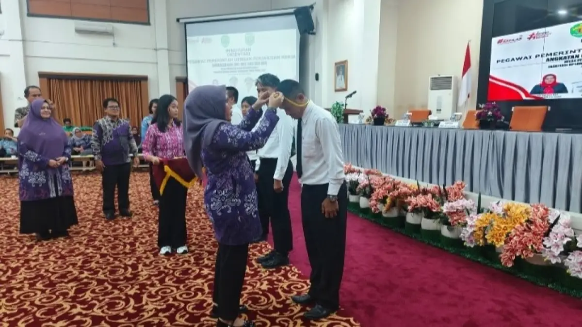 PENUTUPAN: Penutupan orientasi PPPK Gelombang I di Aula Besar Badan Pengembangan Sumber Daya Manusia Provinsi Kalimantan Timur, Samarinda, Kamis (21/5).
