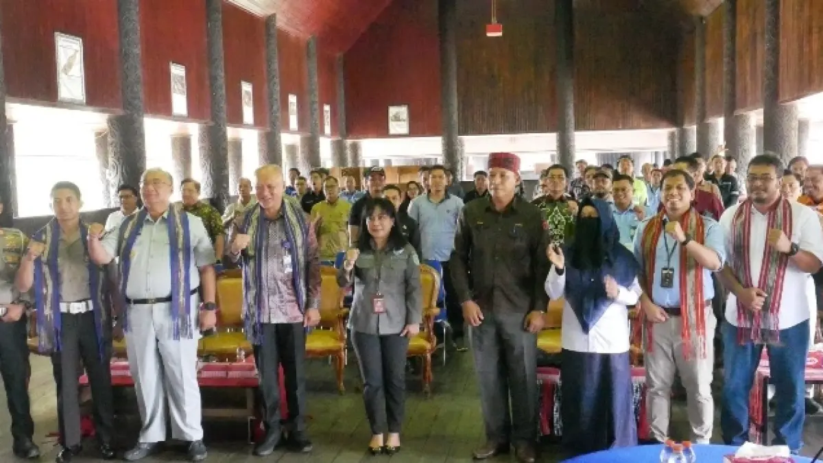 Sosialisasi kendaraan angkutan barang yang berkeselamatan serta sistem dan tata cara pengereman pada kendaraan berukuran besar di TBS, Sendawar. (IST)

&nbsp;