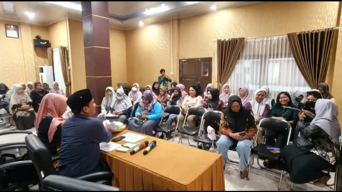 GERAK CEPAT: Kelurahan Gunung Elai langsung mengumpulkan kader posyandu untuk melakukan intervensi penanganan stunting. FOTO: ADIEL KUNDHARA/KP