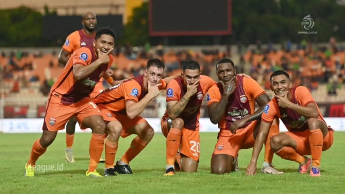 Borneo FC menang telak 7-1, namun gagal merebut gelar juara setelah kalah head to head dari Persib Bandung. 