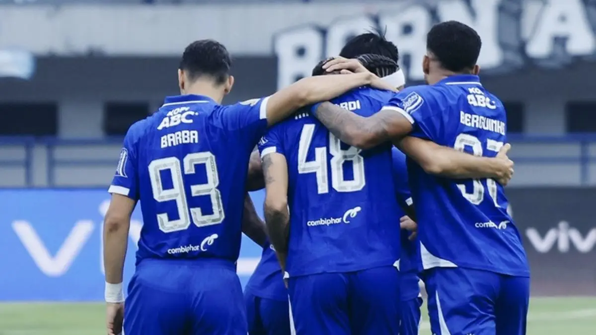 Persib Bandung juara BRI Super league. 
