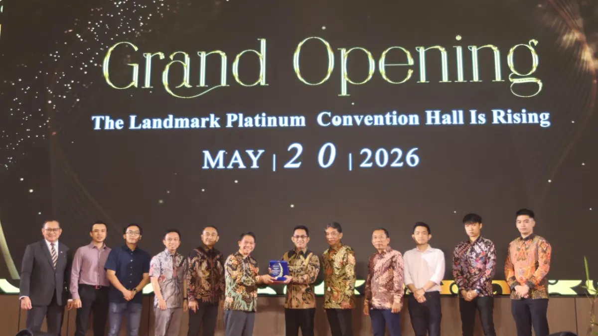 REPRESENTATIF: Memiliki luas sekitar 12.300 meter persegi, lengkap dengan area parkir, lobby transit, lift, eskalator, LCD videotron, sound system hingga sistem penayangan modern.