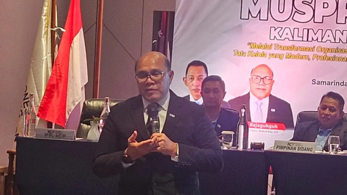 Sekretaris Jenderal PB ICF, Radjaguguk, memaparkan transformasi sistem pembinaan balap sepeda nasional yang kini terintegrasi dari tingkat daerah hingga nasional di Samarinda.