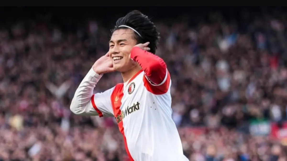 Ayase Ueda (Feyenoord)