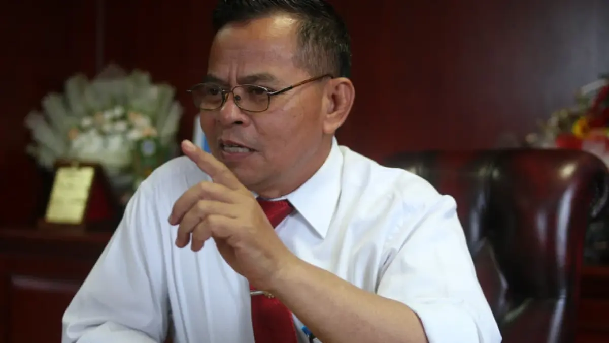 Sekretaris Kabupaten PPU, Tohar, menjelaskan progres pembangunan gerai Koperasi Desa dan Kelurahan Merah Putih yang masih terkendala lahan di sejumlah wilayah pesisir. (AHMAD MAKI/KALTIM POST)