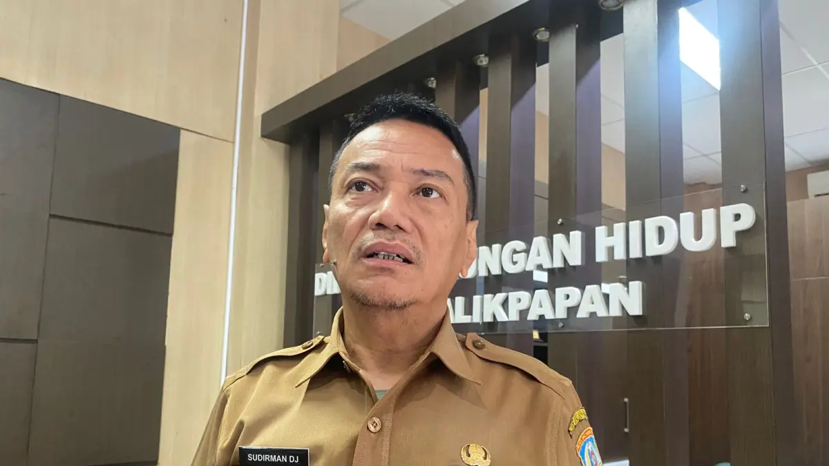 Kepala Dinas Lingkungan Hidup Balikpapan Sudirman Djayaleksana&nbsp;