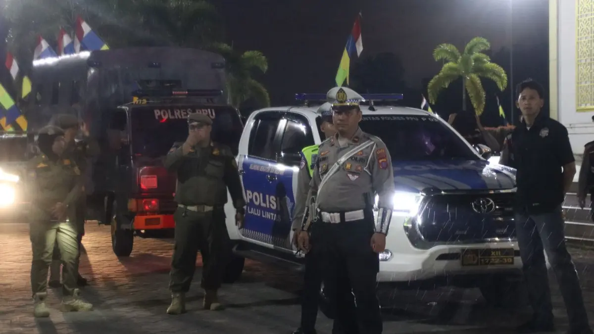 PATROLI: Polres PPU bersama unsur TNI dan pemerintah daerah melakukan patroli untuk menciptakan keamanan pada Iduladha 1447 H.(humas polres ppu)