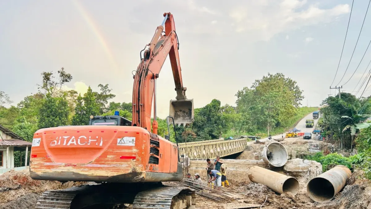 Progres pembangunan Jembatan Busui di Kabupaten Paser yang runtuh terus berjalan oleh BBPJN Kaltim. (IST)