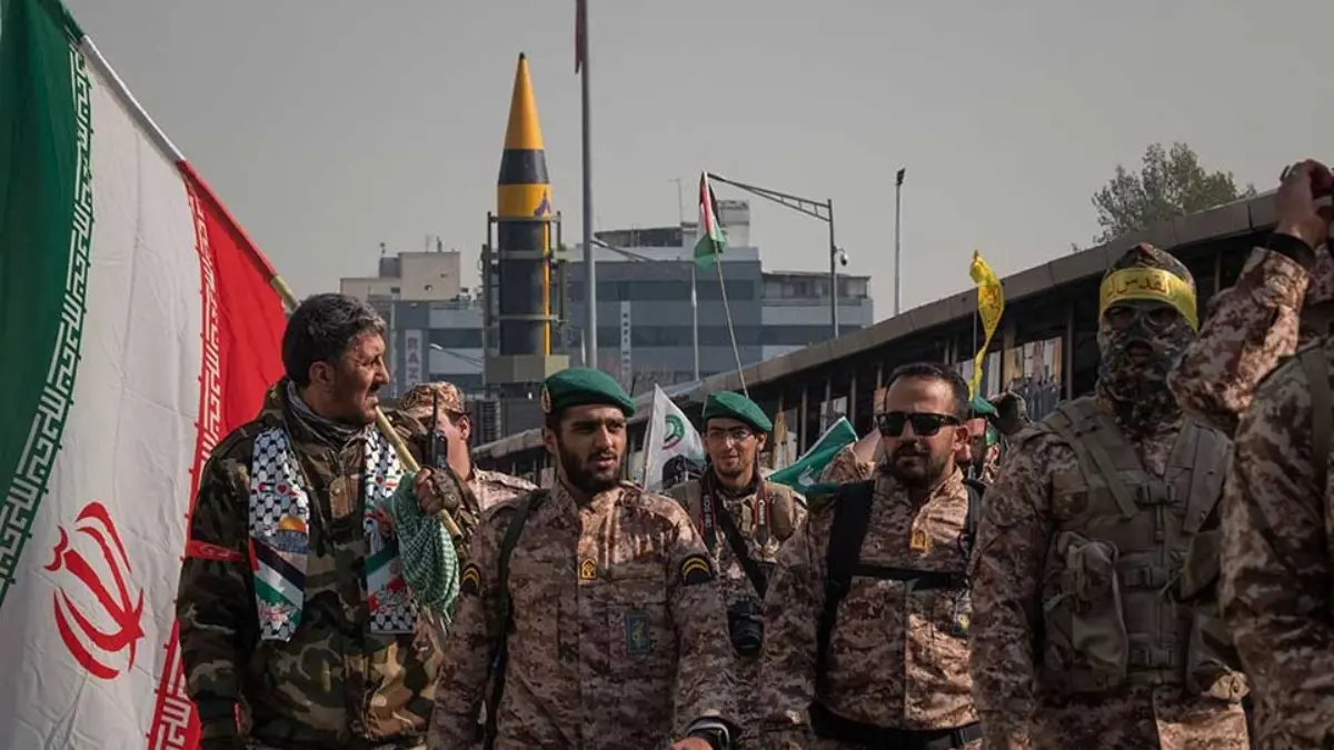 IRGC melancarkan serangan balasan ke pangkalan militer Amerika Serikat di Kuwait. (FOTO: IST)