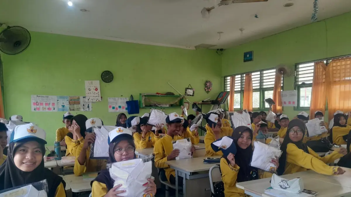 Disdikbud Bontang memastikan pengerjaan bantuan seragam sekolah gratis mulai berjalan demi meringankan beban orang tua murid pada tahun ajaran baru. (FOTO: ADIEL KUNDHARA/KP)