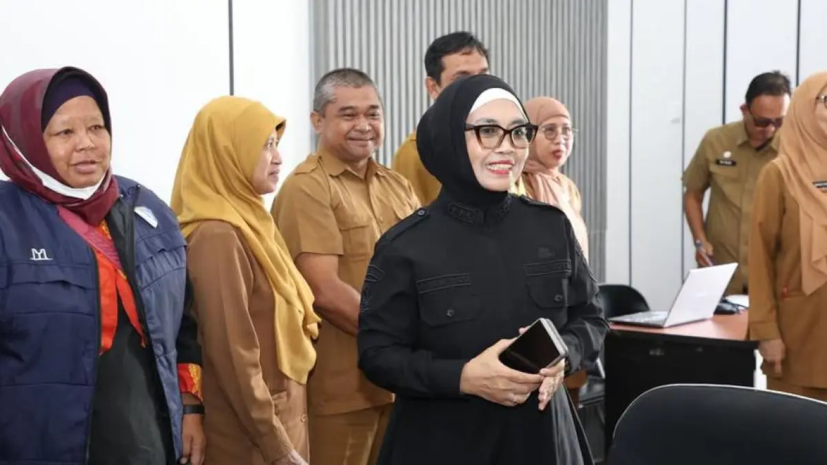 Wali Kota Bontang Neni Moerniaeni.
