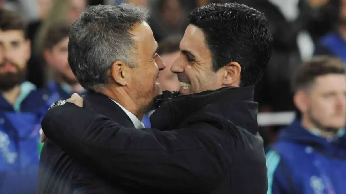 Pelatih PSG Luis Enrique (kiri) dan manajer Arsenal Mikel Arteta akan saling adu strategi pada final Liga Champions di Puskas Arena, Budapest, Minggu (31/5) dini hari.