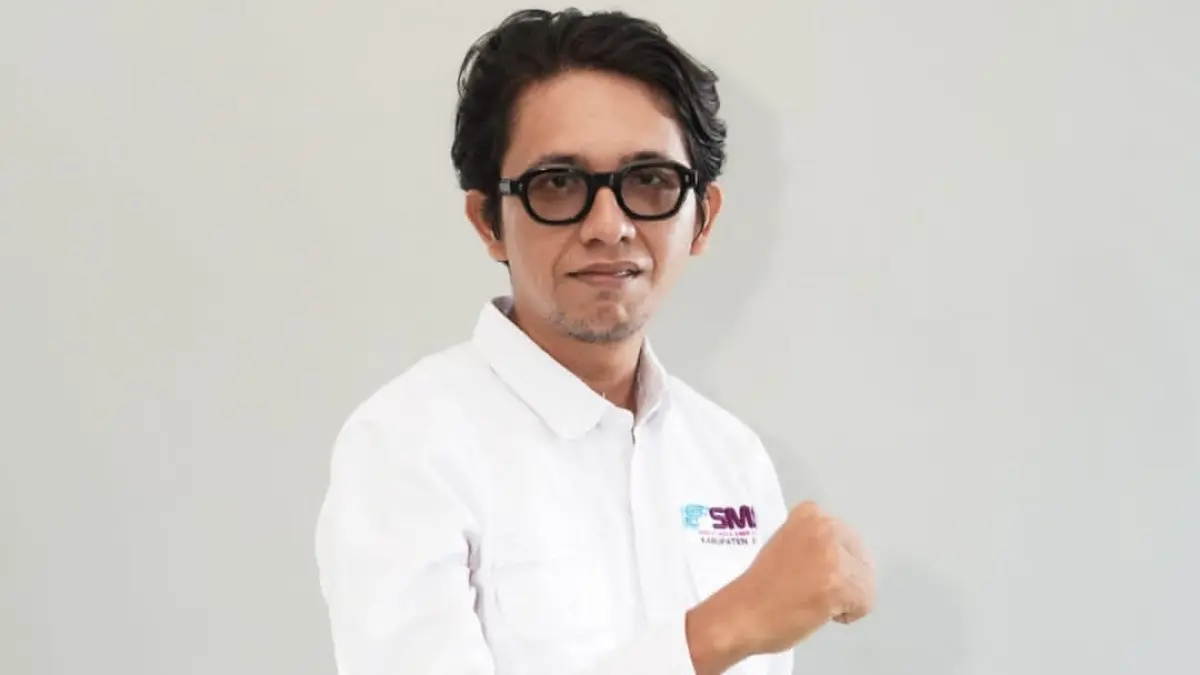TB Sihombing, anggota PWI Paser.