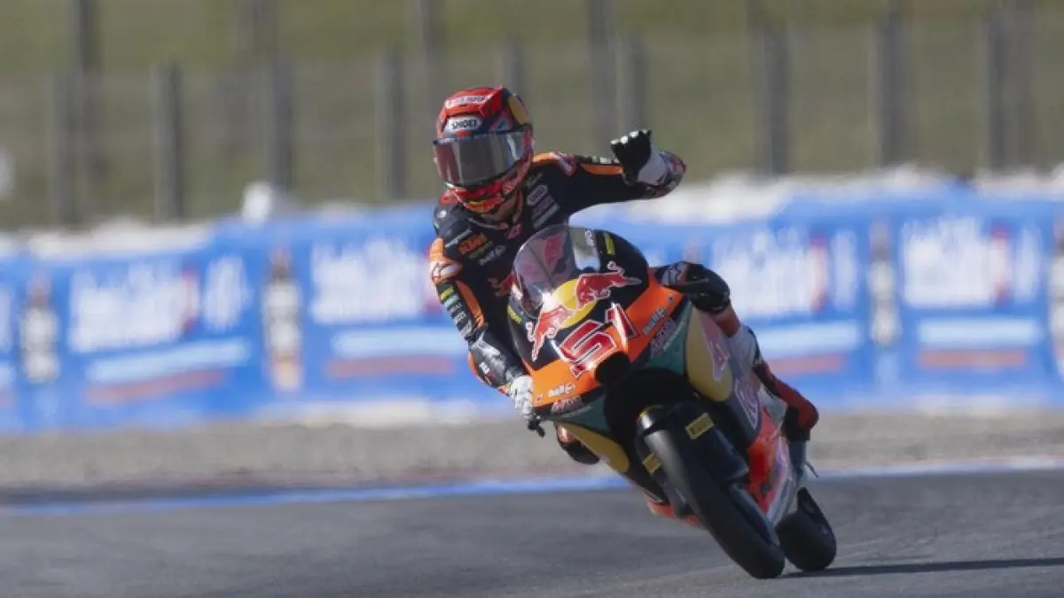 Brian Uriarte pebalap Red Bull KTM Ajo. (Mirco Lazzari gp/Getty Images)