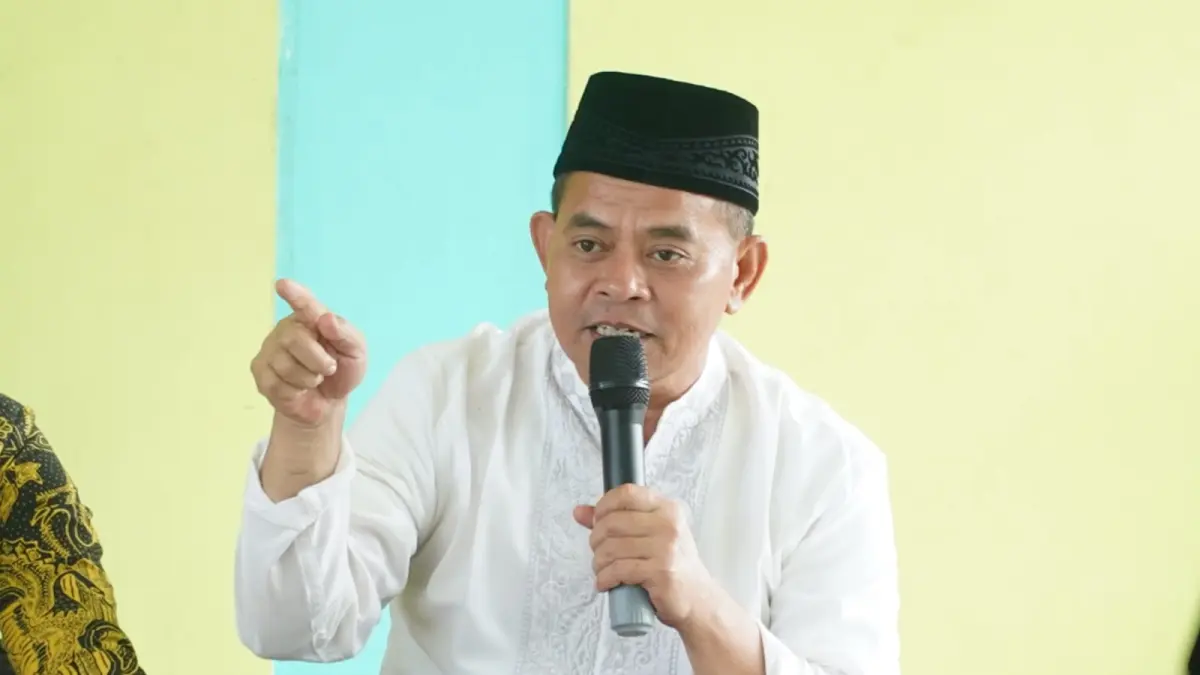 ATENSI: Tohar memberikan penjelasan teknis terkait mandeknya sejumlah layanan yang ada di PPU. IST/KP