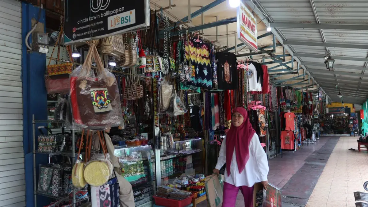 BUTUH REVITALISASI: Pasar Inpres di Balikpapan Barat yang direncanakan segera direvitalisasi. Wakil Wali Kota Balikpapan Bagus Susetyo menargetkan seluruh dokumen kelengkapan Pasar Inpres rampung pada Juni ini.