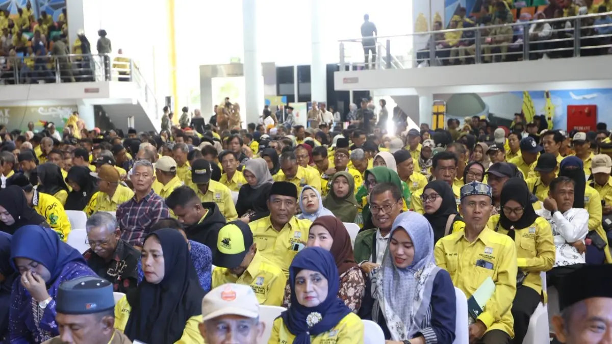 Camat, Lurah, dan Ketua RT se-Balikpapan menghadiri acara Kick Off dan Sosialisasi Perluasan Piloting Perlinsos Digital Balikpapan 2026 di BSCC Dome, Selasa (2/6). (ANGGI PRADITHA/KALTIM POST)