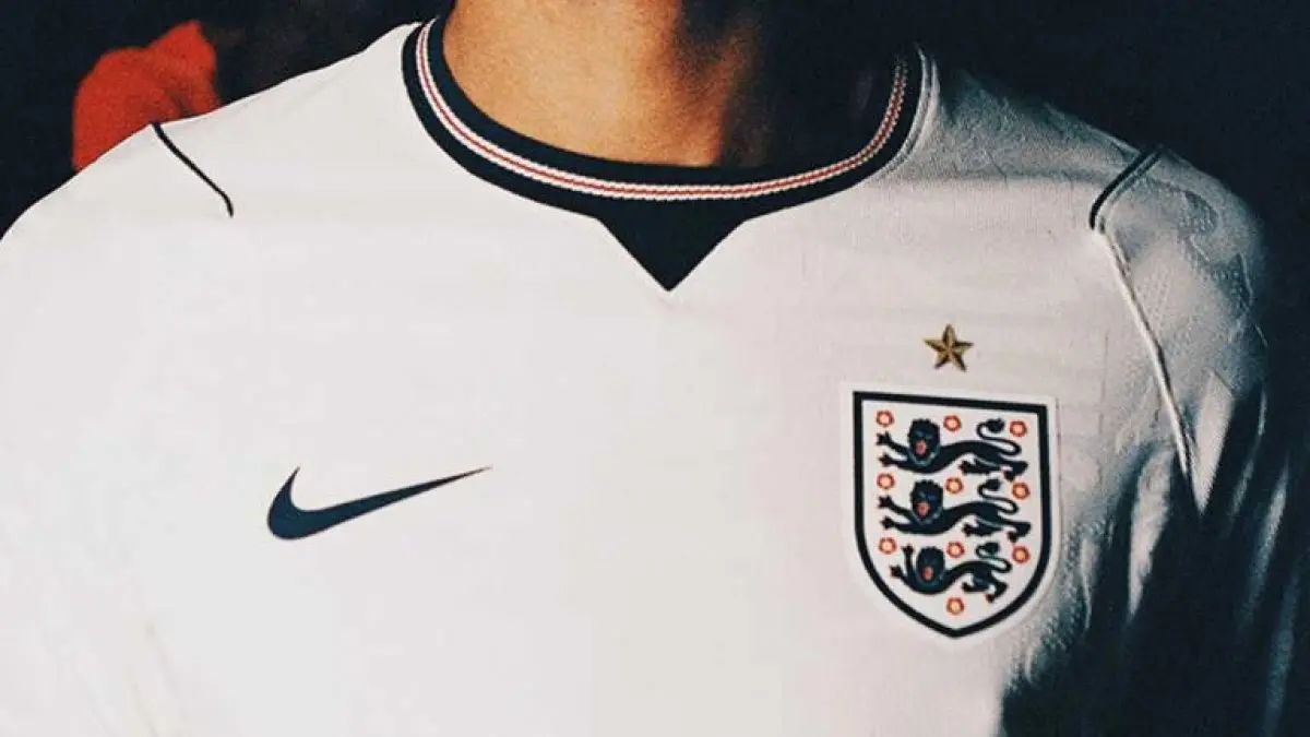 Jersey timnas Inggris untuk Piala Dunia 2206. (FA)