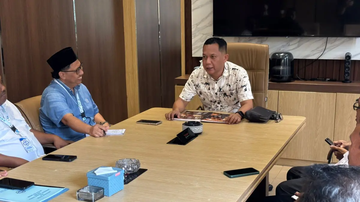 Pertemuan Kadin Kutai Kartanegara dan APBMI Kuala Samboja di Tenggarong, Rabu (4/6/2026), turut mempertemukan Dedi Sudarya dan Loies Subowo Saminanto yang sama-sama masuk bursa Ketua DPC Demokrat Kukar.&nbsp;