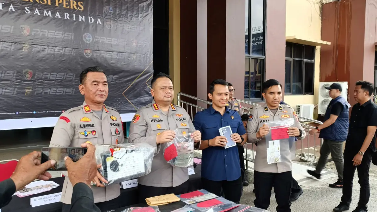 UNGKAP KASUS: Polresta Samarinda merilis pengungkapan kasus pencurian dengan pemberatan dan perampasan yang terjadi di wilayah hukum Polsek Samarinda Seberang, Kamis (4/6).