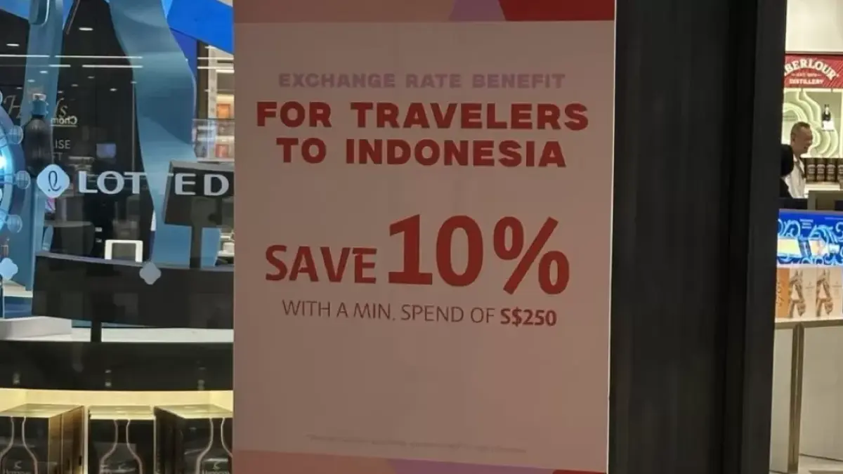 Toko di Singapura kasih diskon khusus WNI.