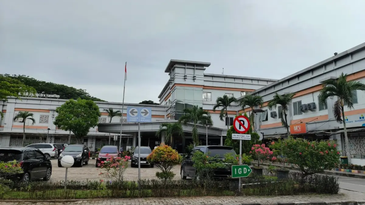 PELAYANAN: RSUD IA Moeis akan menambah kapasitas ruang isolasi pasien TBC dan HIV/AIDS dari enam menjadi 10 tempat tidur. (HAFIZ/KP)



&nbsp;

&nbsp;