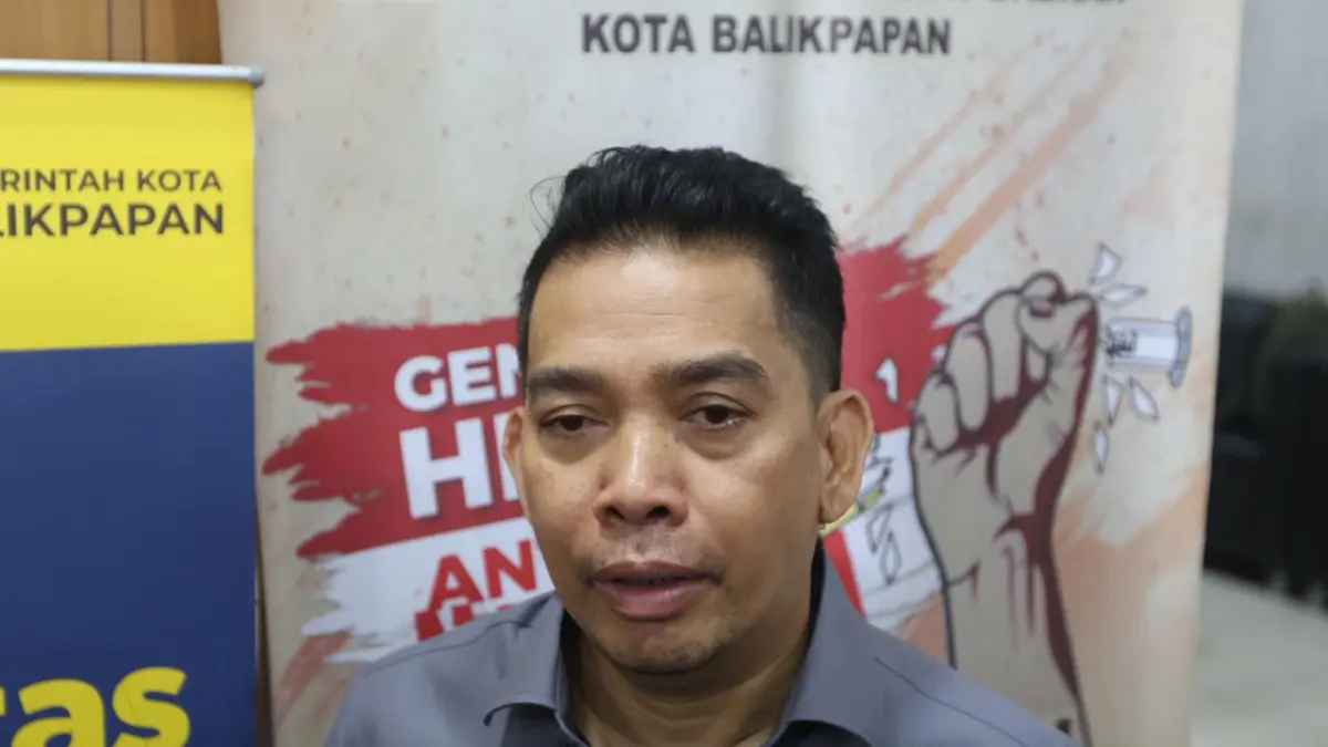 Ketua DPRD Balikpapan, Alwi Al Qadri saat memberikan keterangan terkait pelaksanaan SPMB 2026 di Kota Balikpapan, Senin (8/6). (ANGGI PRADITHA/KP)

&nbsp;

&nbsp;